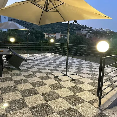 Hébergement de vacances Casa Ginlo Santa Teresa Di Riva